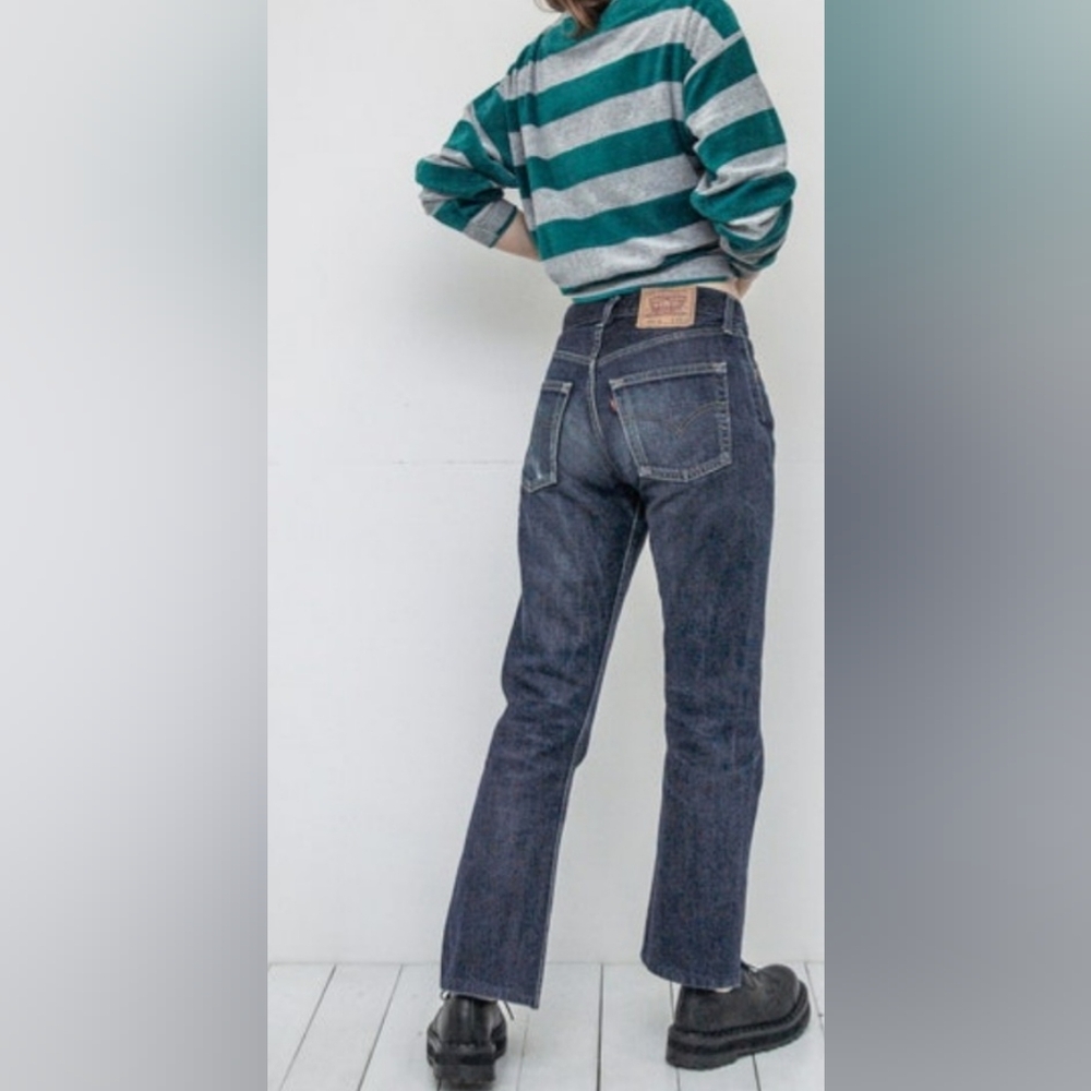 Vintage LEVI'S dark blue jeans kickflare